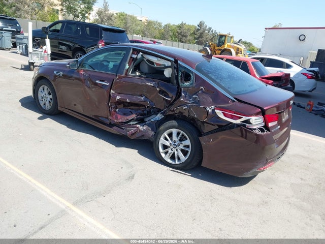 2016 KIA OPTIMA LX photo 3