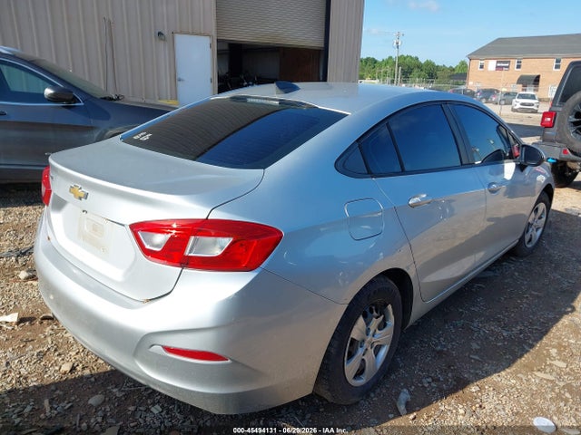 2017 Chevrolet CRUZE LS AUTO 照片 4