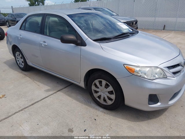 2011 TOYOTA COROLLA LE