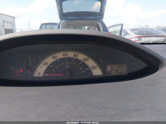 2008 Toyota YARIS photo 7
