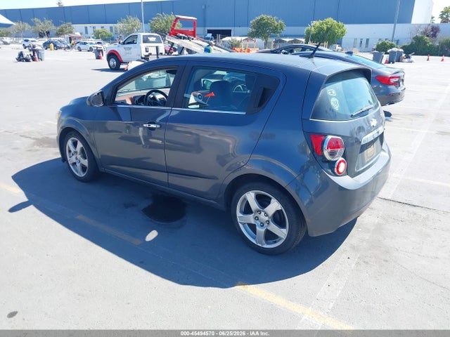 2012 Chevrolet SONIC 1LZ photo 3