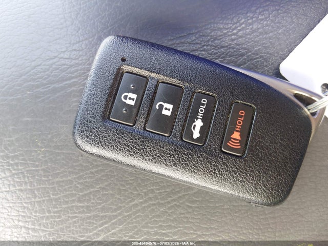2016 Lexus IS 200T — миниатюра 11
