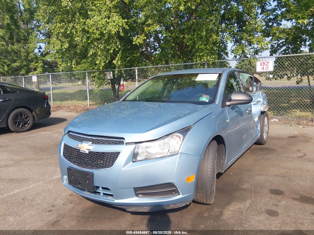 2011 Chevrolet CRUZE LS 照片 2