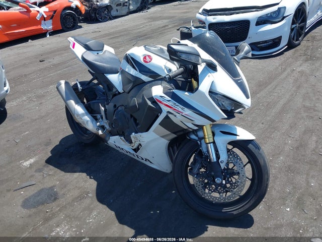 2025 HONDA CBR1000 RA