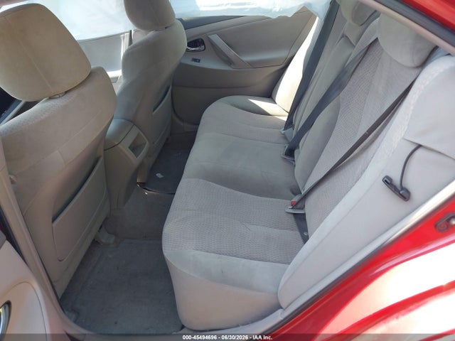 2011 Toyota CAMRY LE photo 8