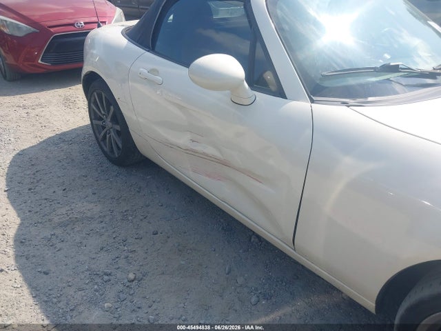 صورة 6 لـ 2006 Mazda MX-5 MIATA GRAND TOURING
