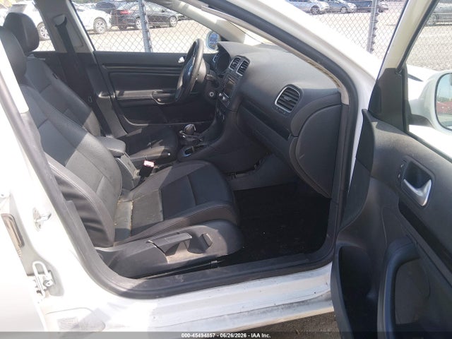 صورة 5 لـ 2014 Volkswagen JETTA SPORTWAGEN 2.0L TDI