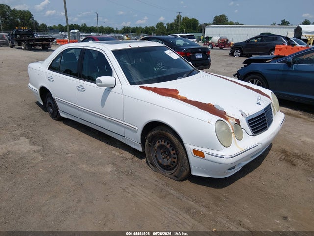 2001 MERCEDES-BENZ E 4M