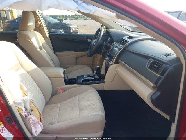 2013 Toyota CAMRY LE photo 5