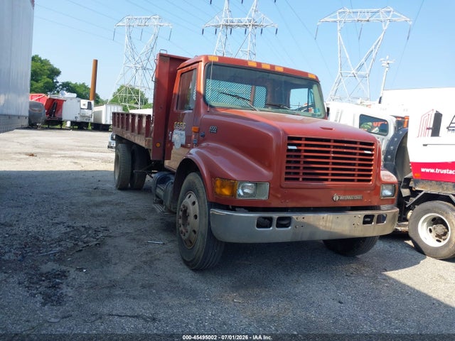 2000 INTERNATIONAL 4000 4700
