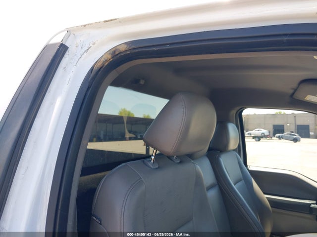 صورة 8 لـ 2016 FORD F-150 XL/XLT