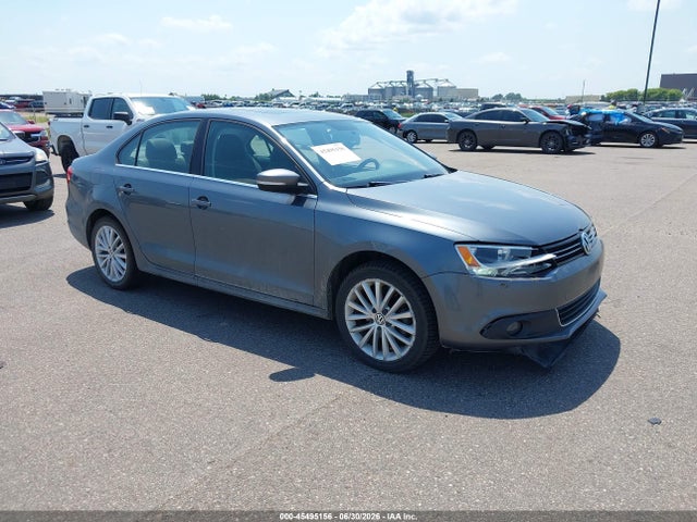 صورة 1 لـ 2011 Volkswagen JETTA 2.5L SEL