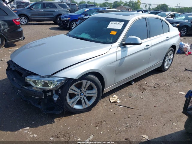 2017 BMW 330I 照片 2