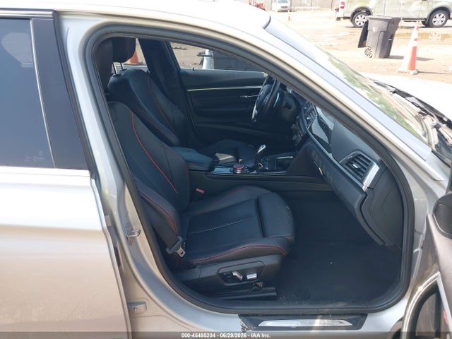 2017 BMW 330I 照片 5