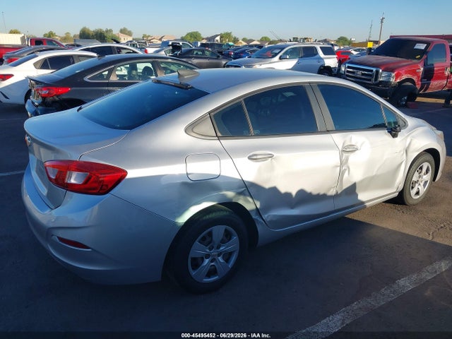 صورة 6 لـ 2018 Chevrolet CRUZE LS AUTO
