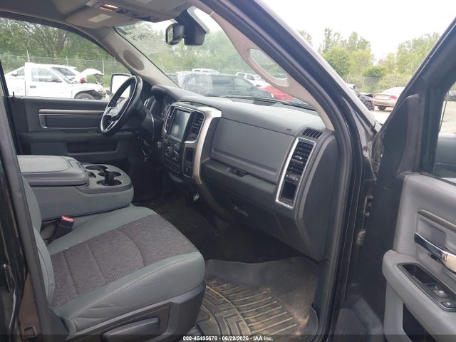 2015 RAM 1500 BIG HORN 照片 5