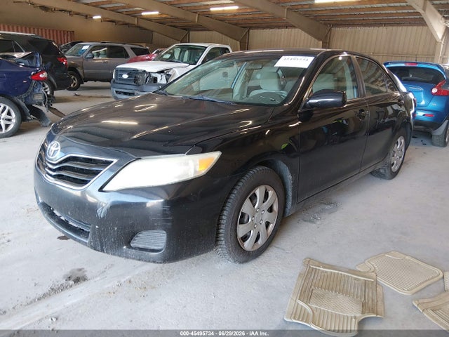 2011 Toyota CAMRY 照片 2