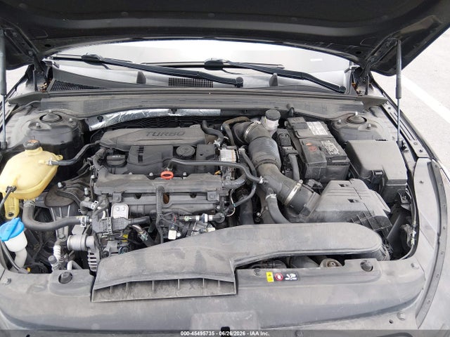 صورة 10 لـ 2022 KIA K5 GT-LINE
