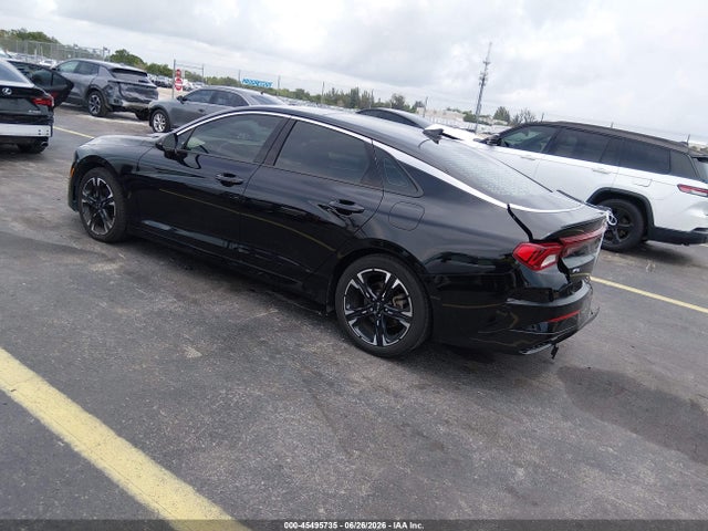 صورة 3 لـ 2022 KIA K5 GT-LINE