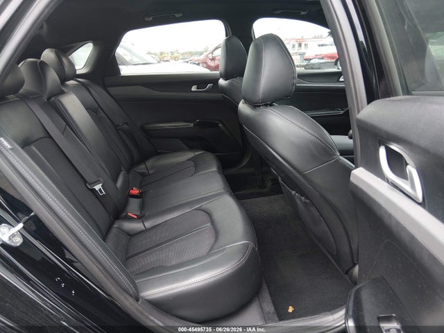 صورة 8 لـ 2022 KIA K5 GT-LINE