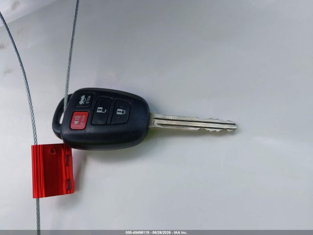 2014 Toyota COROLLA LE — миниатюра 11