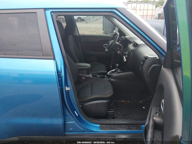 2016 KIA SOUL + 照片 5