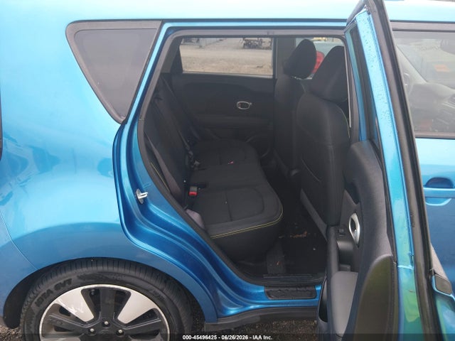 2016 KIA SOUL + 照片 8