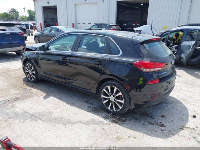 صورة 3 لـ 2018 Hyundai ELANTRA GT