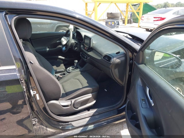 صورة 5 لـ 2018 Hyundai ELANTRA GT