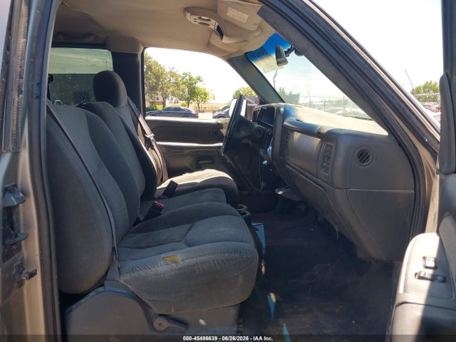 2003 Chevrolet SILVERADO 2500HD LS photo 5