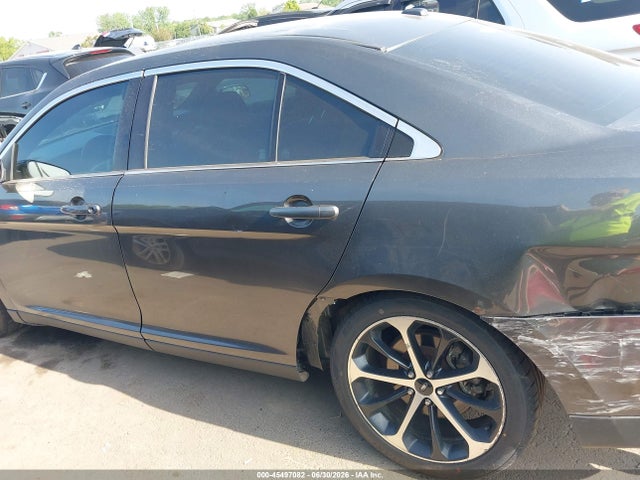2016 FORD TAURUS LIMITED — миниатюра 14