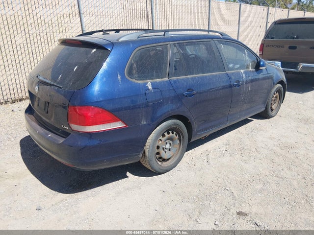 صورة 4 لـ 2011 Volkswagen JETTA SPORTWAGEN 2.5L S