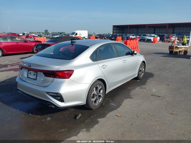 صورة 4 لـ 2019 KIA FORTE LXS