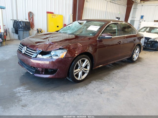 2014 Volkswagen PASSAT 1.8T SE photo 2