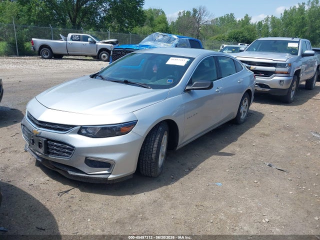 2017 Chevrolet MALIBU LS 照片 2