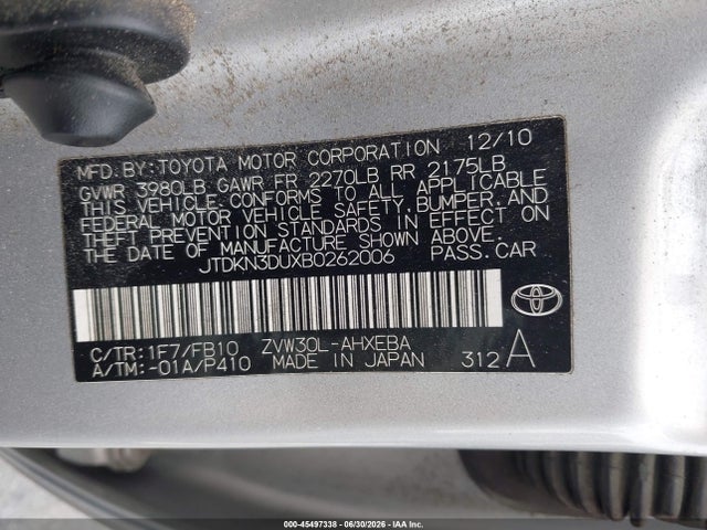 2011 Toyota PRIUS TWO photo 9