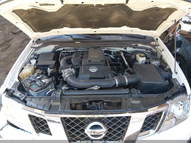 صورة 10 لـ 2014 Nissan FRONTIER SV