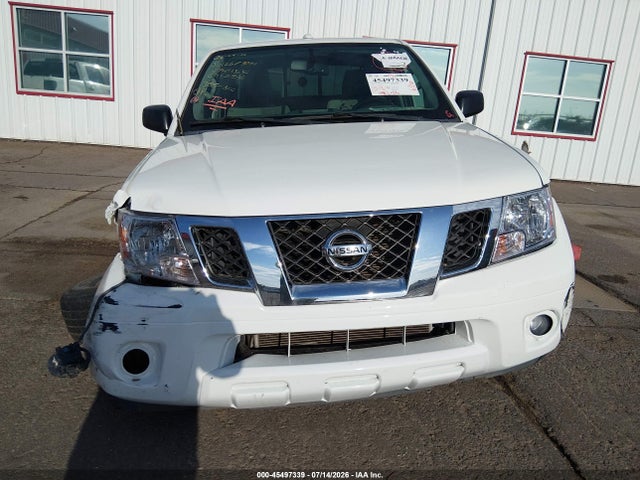 2014 Nissan FRONTIER SV — миниатюра 12