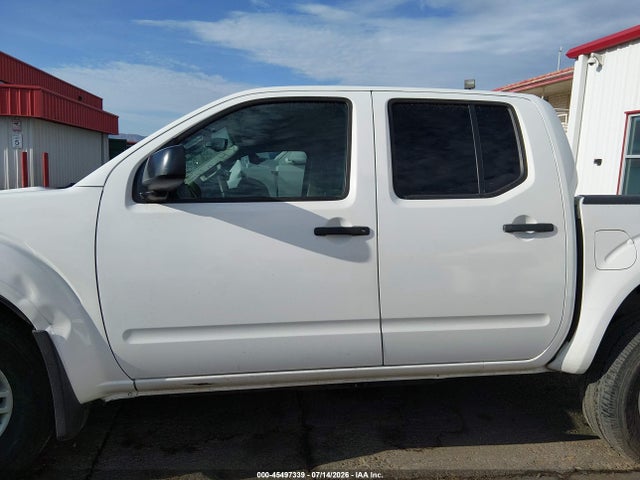 2014 Nissan FRONTIER SV — миниатюра 14