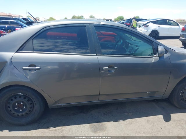 2013 KIA FORTE EX thumbnail 13