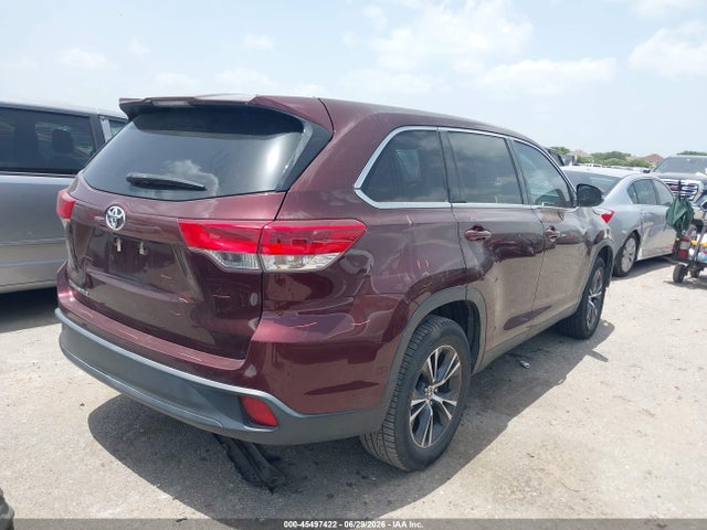 2019 TOYOTA HIGHLANDER LE 4