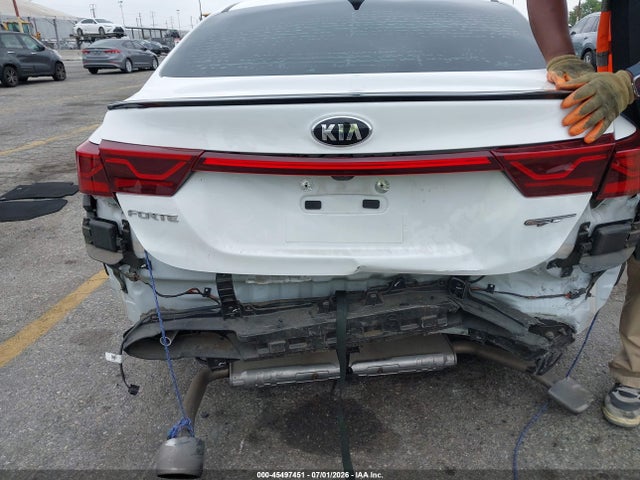 2021 KIA FORTE GT 6