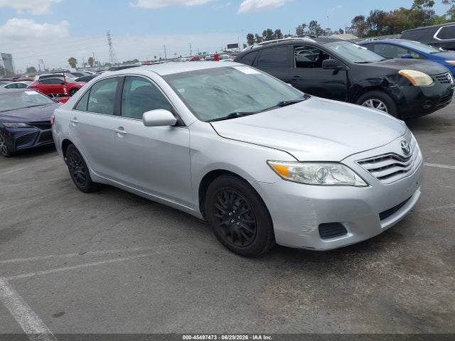 2010 TOYOTA CAMRY LE
