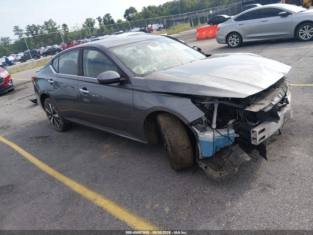 2021 NISSAN ALTIMA SV FWD