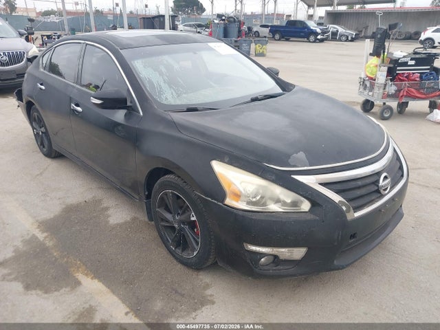2013 Nissan ALTIMA 2.5 SV 照片 1