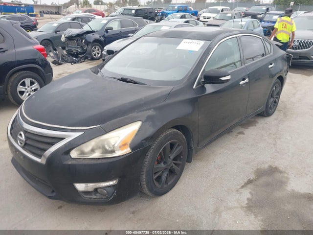 2013 Nissan ALTIMA 2.5 SV 照片 2
