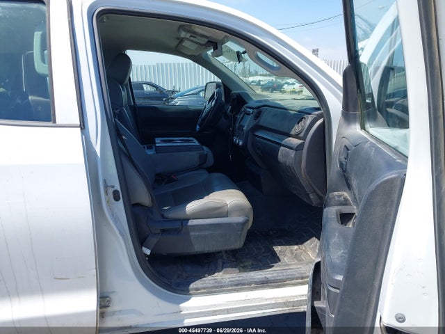 صورة 5 لـ 2016 Toyota TUNDRA SR 4.6L V8