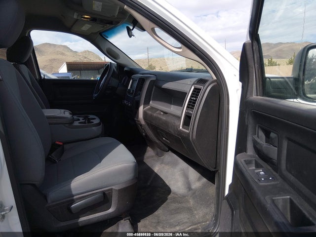 2019 RAM 1500 CLASSIC TRADESMAN 4X4 5'7 BOX — фото 5