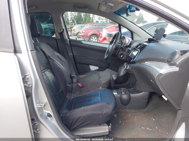 صورة 5 لـ 2015 Chevrolet SPARK 1LT CVT