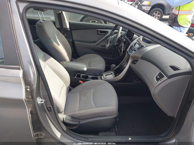 2013 Hyundai ELANTRA GLS 照片 5